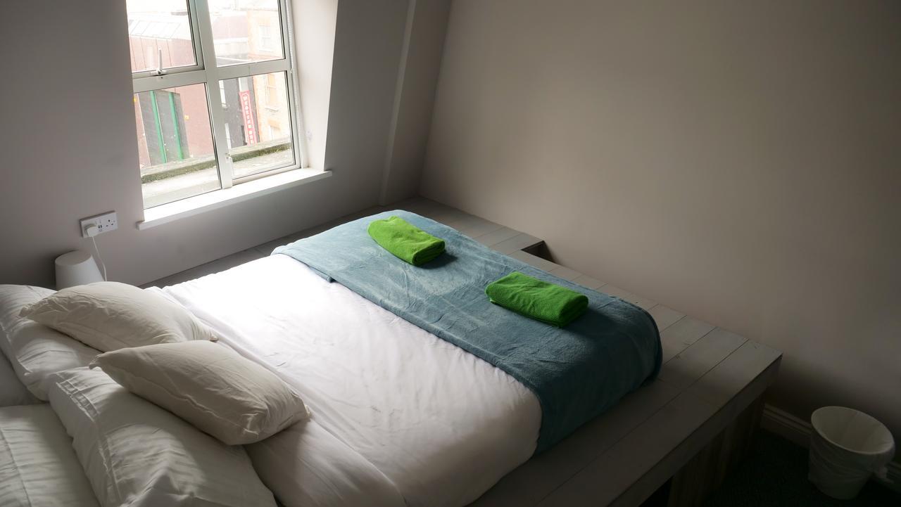 Ha'Penny Bridge Apartments Дублин Экстерьер фото